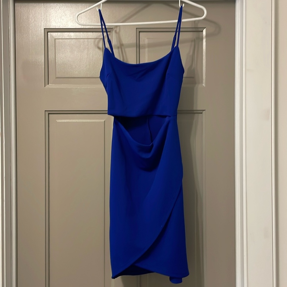Lulu’s blue cutout dress